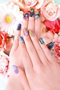 Read more about the article Unhas postiças de Sailor Moon